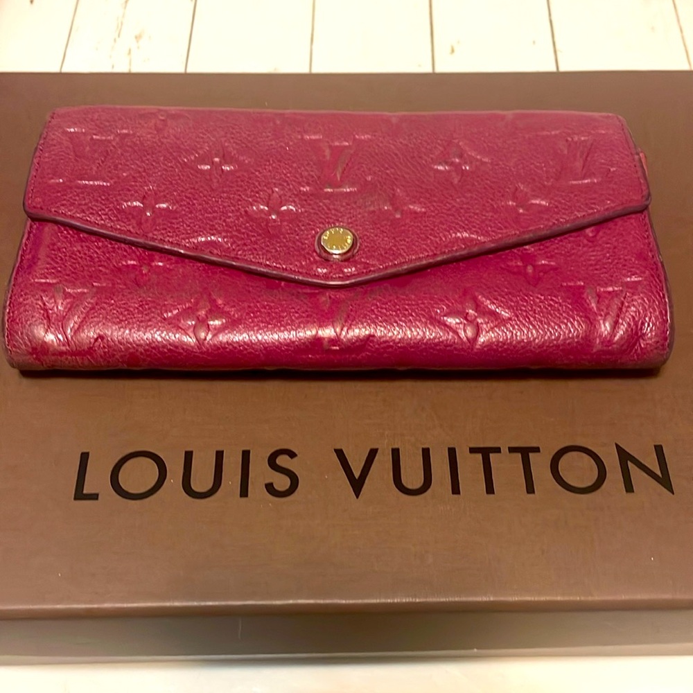 100% Authentic Louis Vuitton Empreinte Leather Curieuse Wallet